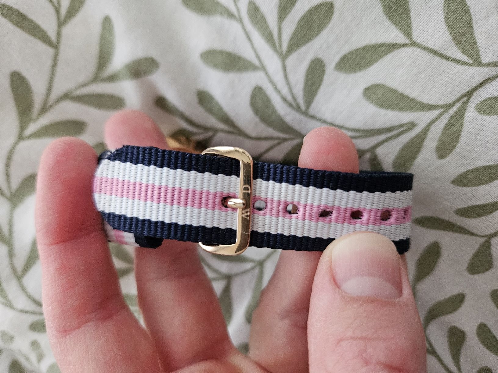 Daniel Wellington Uhren: Daniel Wellington Uhr – Defekt aus Bern von hof_5bvg 1