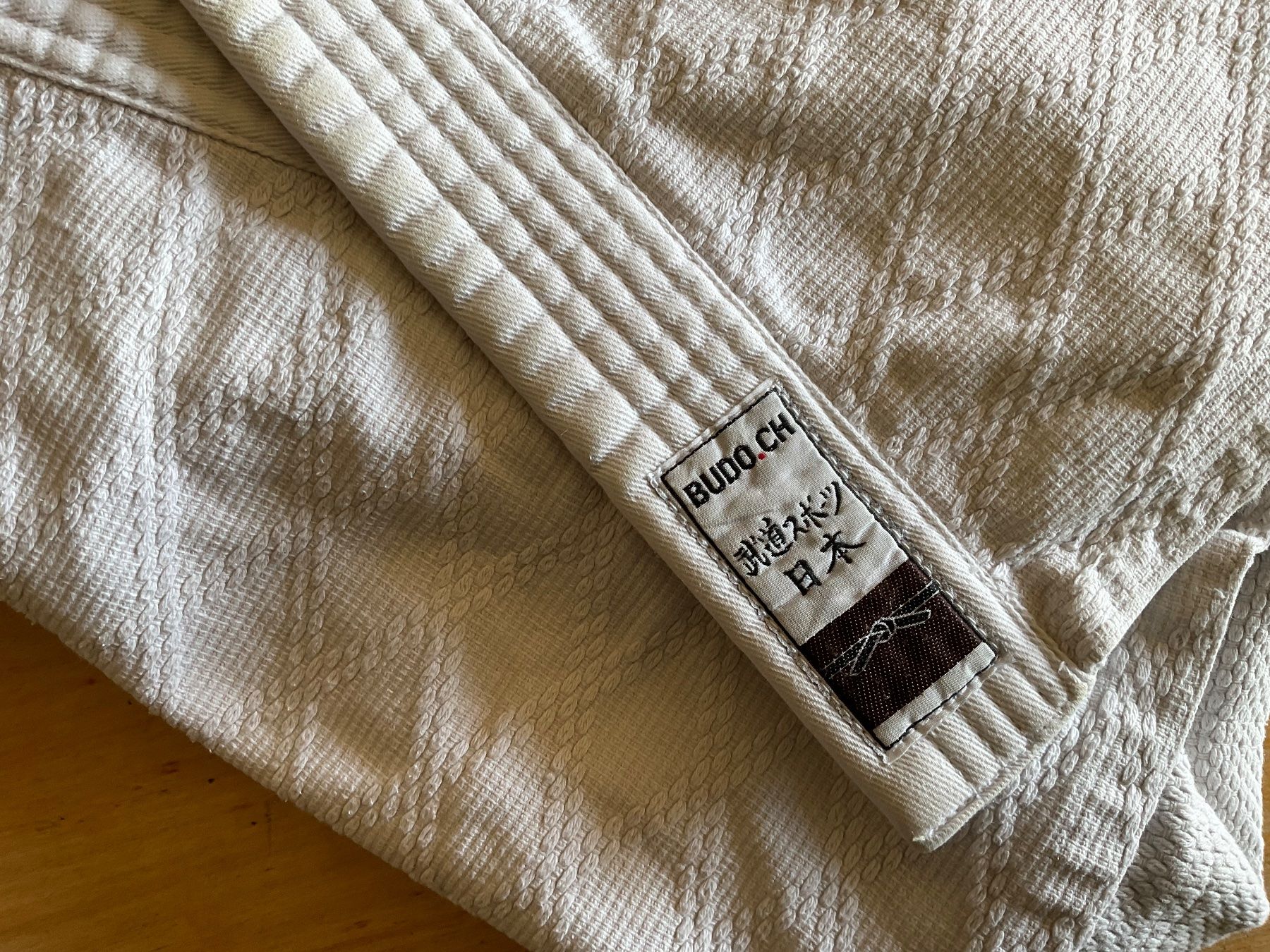 Kimono: Kimono – Usato da Correvon venduto da HelloBello71 1