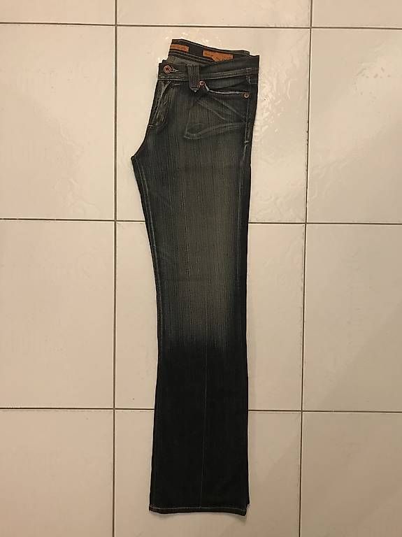 Jeans: Jeans Plastic by GLY – Usato da Herzogenbuchsee venduto da Obivius 1