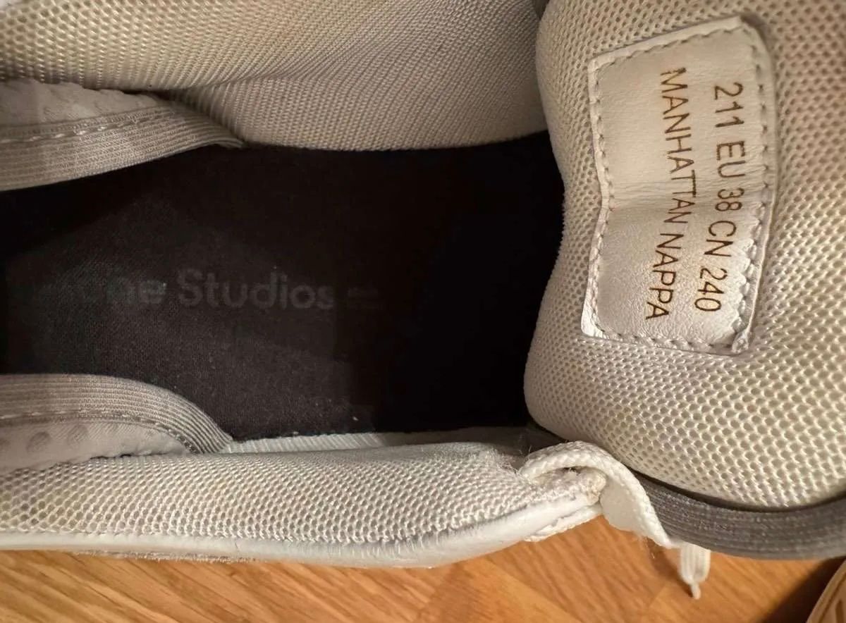 Acne Studios Scarpe da uomo: Acne Studios Augustin Sneakers, Gr. 38, weiss – Usato da Triesen venduto da atos87 4