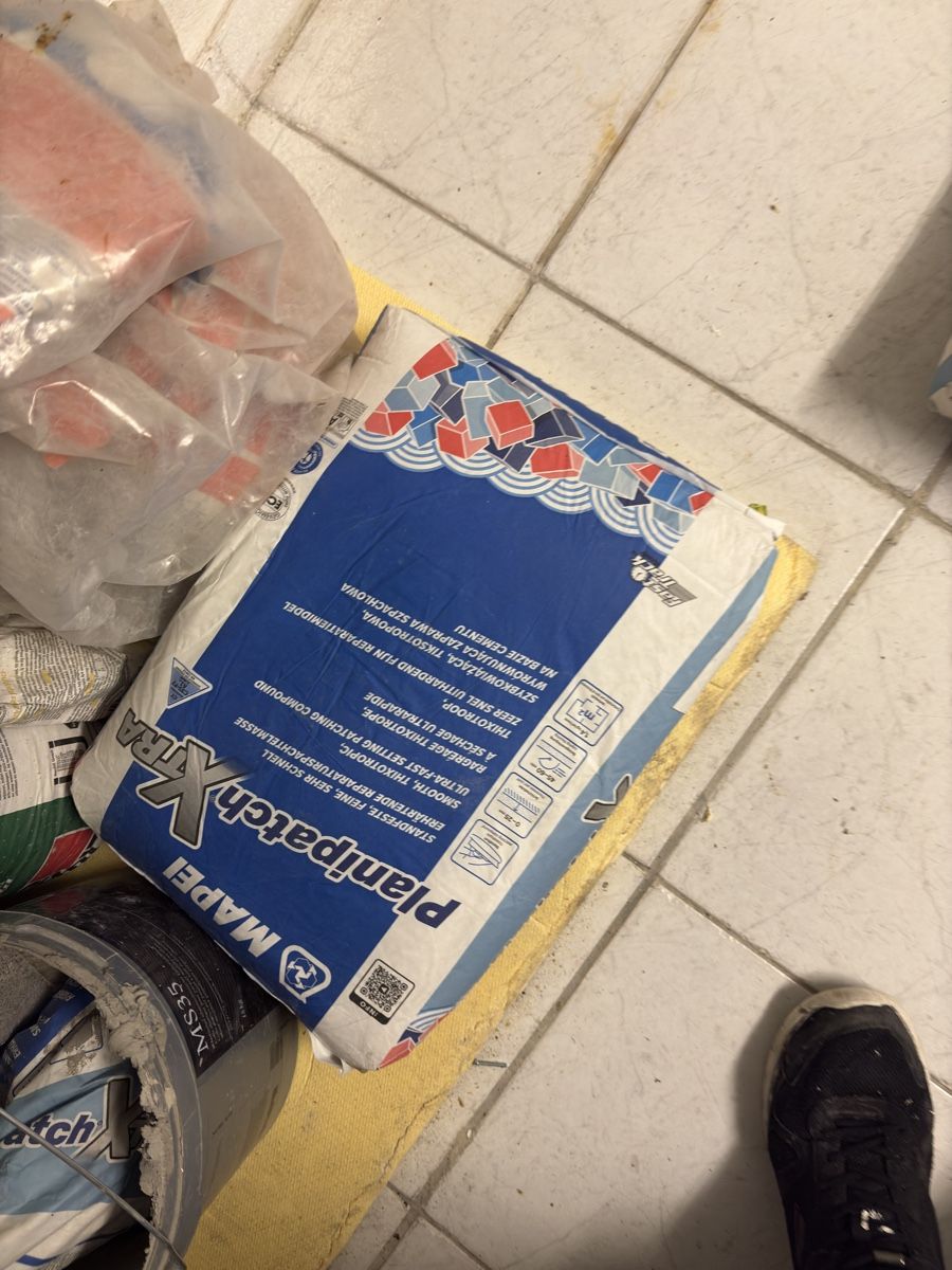 Tutti gli attrezzi: Mapei Planipatch Xtra, sacco intatto – Nuovo e nell'imballaggio originale da Bürglen UR venduto da Cardosoluis 1