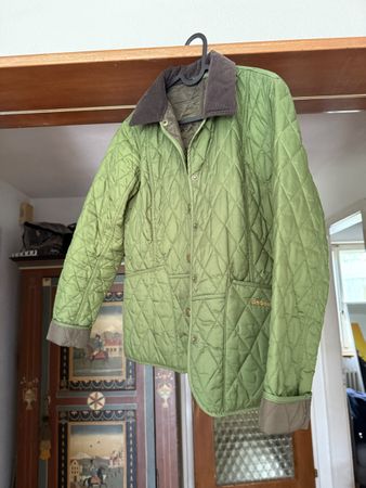 Barbour Steppjacke Gr. 38 (UK 10) – klassisch grün – Top Zus