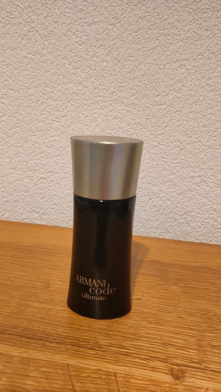 Armani Profumi & Eau de Toilette: parfum Armani code – Nuovo (secondo la descrizione) da Sion venduto da ant_2n6j