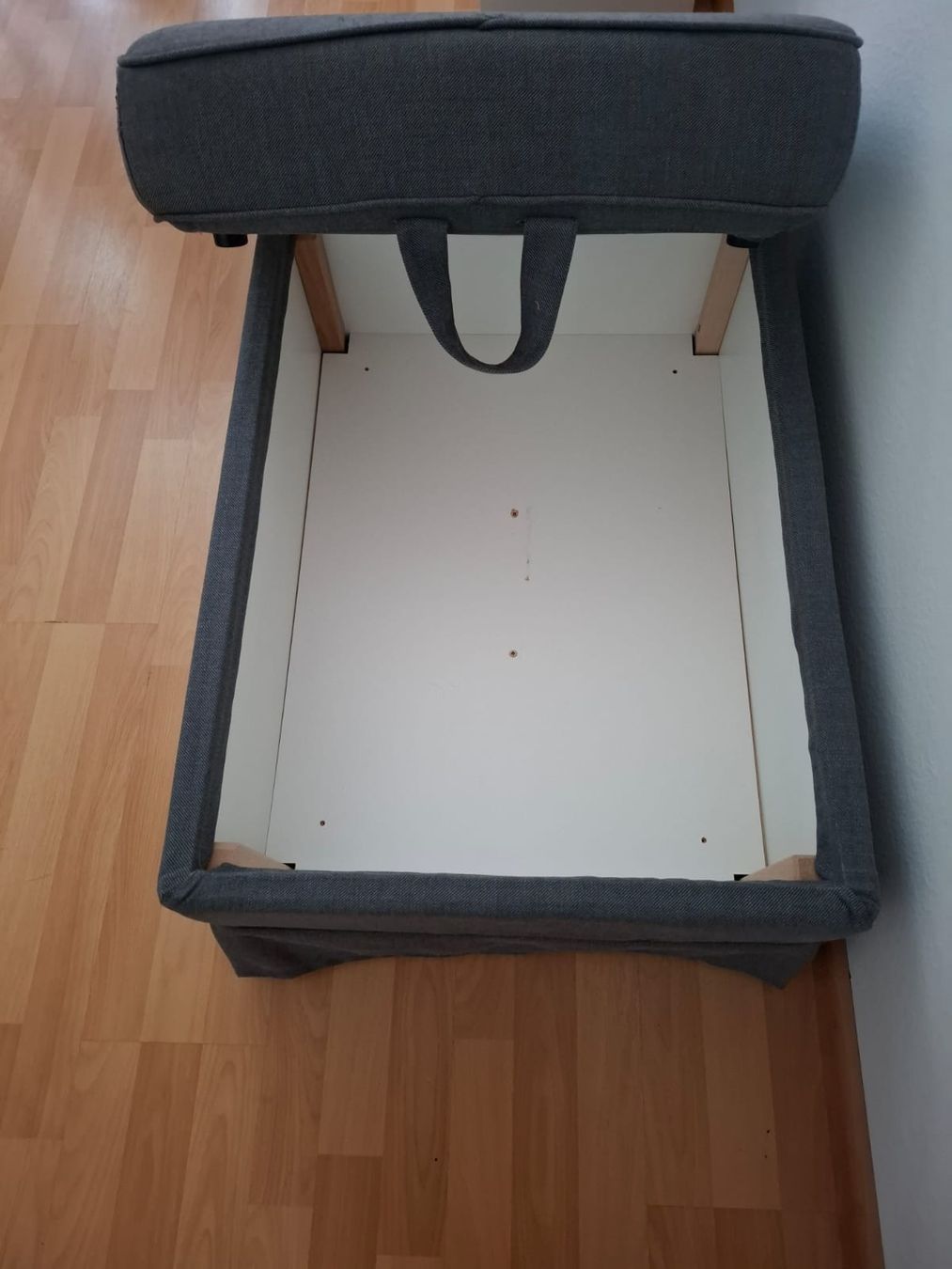 Ikea Sofas: Ektrop 3er Sofa inklusive Hocker – Gebraucht aus Birsfelden von aer_q78f 3