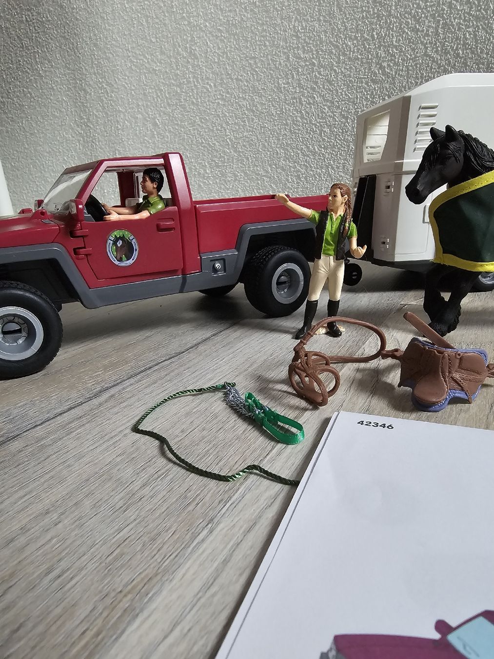 Schleich Giocattoli: Schleich Pickup mit Pferdeanhänger – Usato da Bätterkinden venduto da Pescelino 1