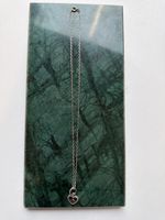 Silberkette mit Herz Anhänger und rotem Stein, 925