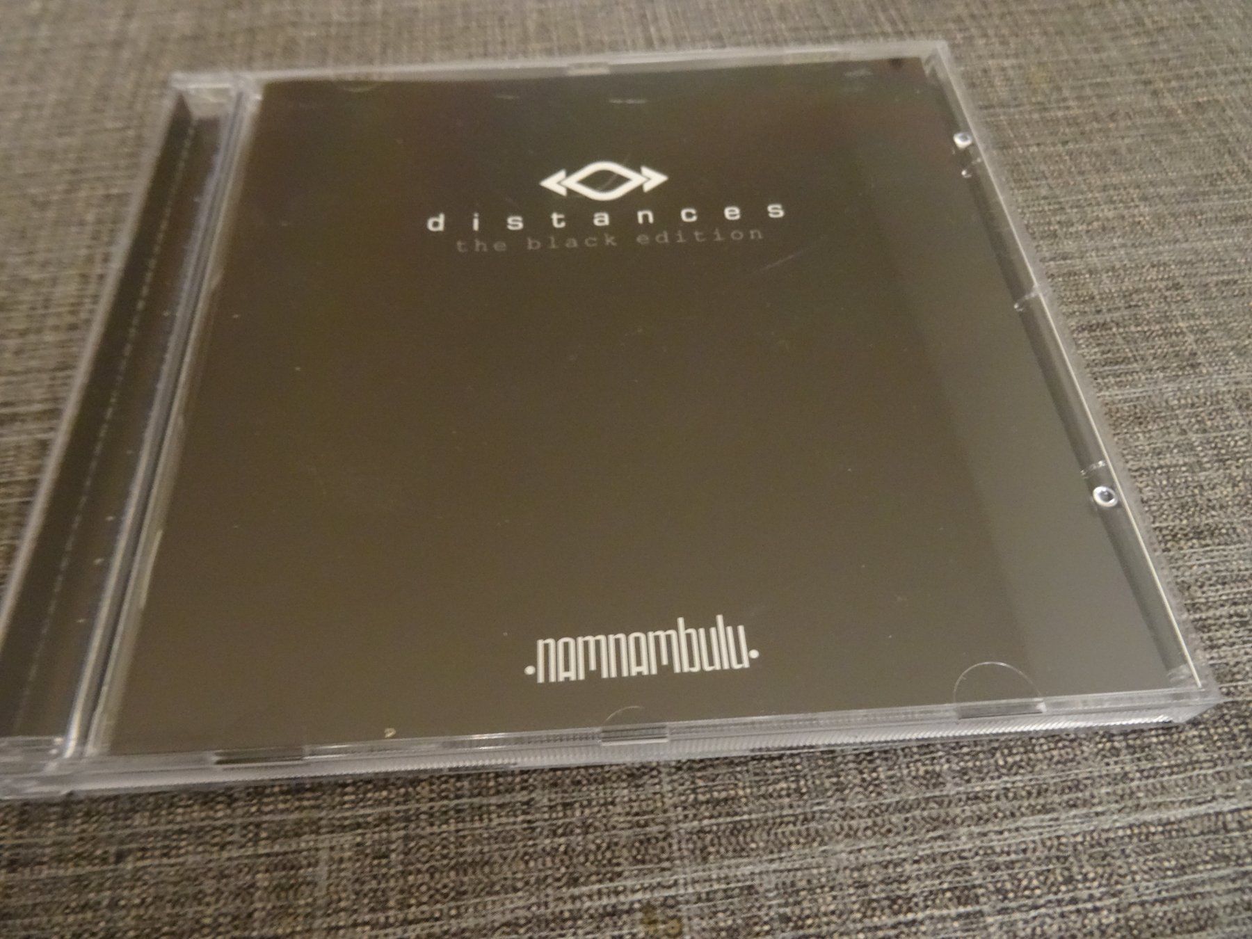 CD: Distance - The Black Edition CD – Usato da Olten venduto da Disc-Ausverkauf