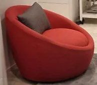 Poltrone: Lese - Drehsessel Rund Rot – Usato da Ruggell venduto da ONLINE-2-ME 1