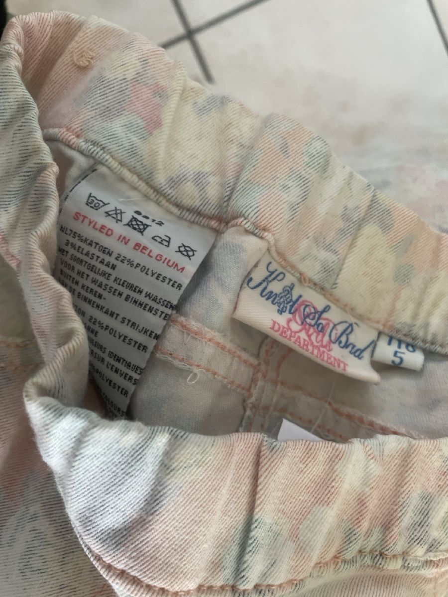 Pantaloni: Leichte Sommer Hose Mädchen Gr. 110Neu – Nuovo (secondo la descrizione) da Obergerlafingen venduto da cabo4 2