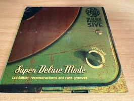 Moodphase5ive – Super Deluxe Mode