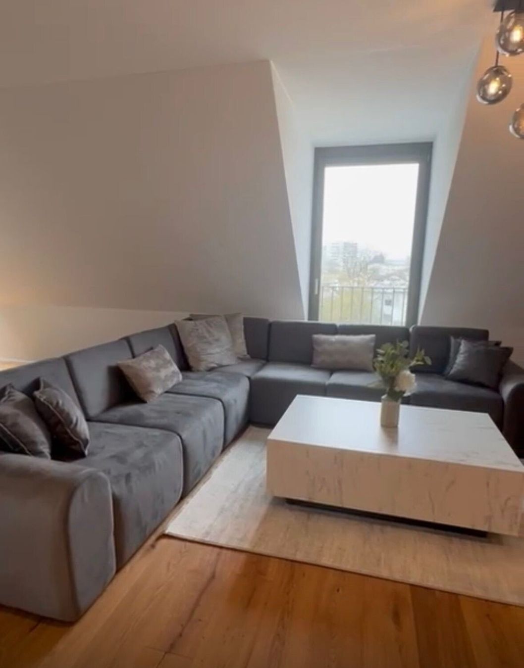 Sofas: Grosses Modulsofa / Ecksofa U-Form grau, ca. 305 x 310 cm – D'occasion à Volketswil par OxadanP9