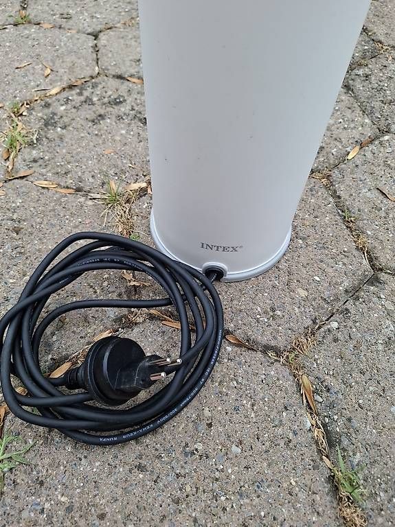 Accessori per Piscine: Intex Pool Pumpe C530 – Usato da Kappel SO venduto da IvCe 1