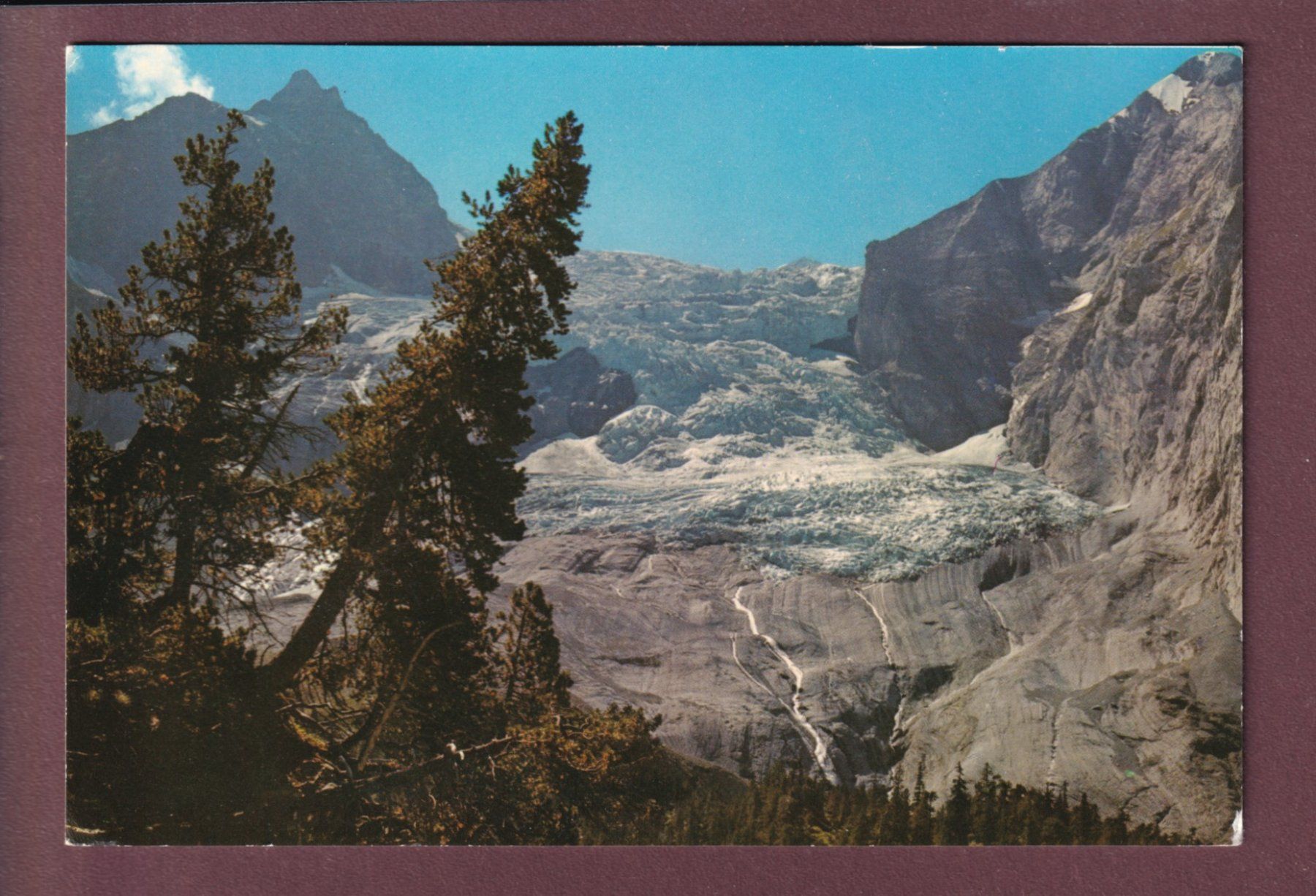Cartoline postali: ROSENLAUI - Dossenhorn - Gletscher – Usato da Pully venduto da nicecards