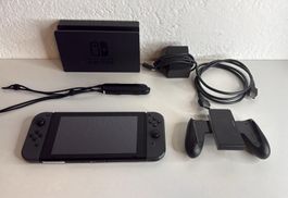 Nintendo Switch Konsole Grau mit Zubehoer 