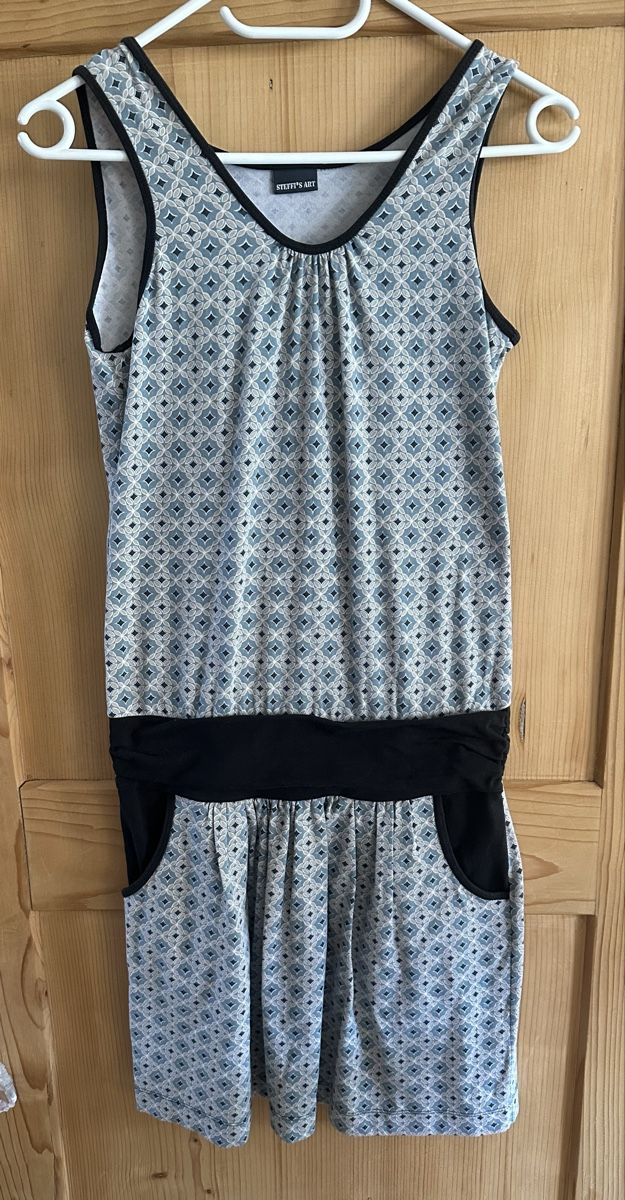 Kleider: Einteiler / Minikleid Gr. 34/36 – Gebraucht aus Bolken von Spinnwebereien