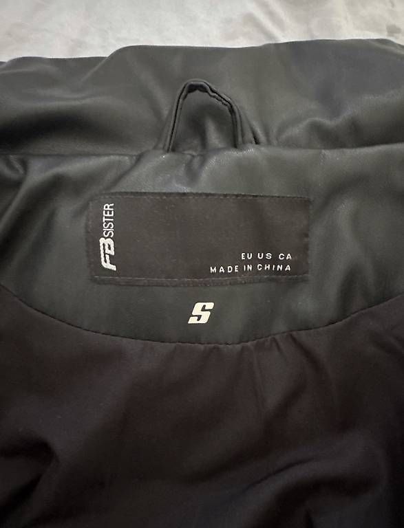 Jacken: Schwarze Lederjacke – Gebraucht aus Ostermundigen von sve_9xp2 2