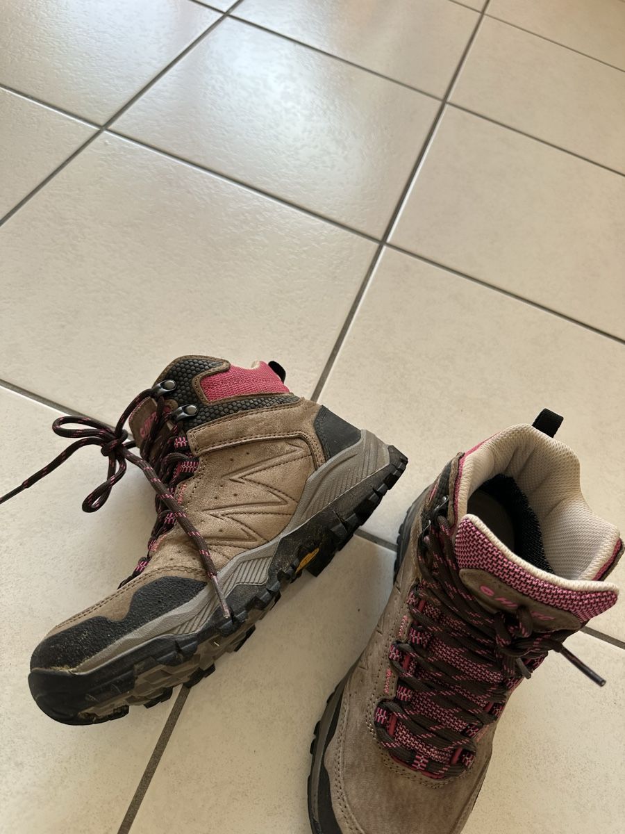 Scarpe per ragazze: Wanderschuhe HI-TEC grosse 36 – Usato da Schötz venduto da Zuzana13 3