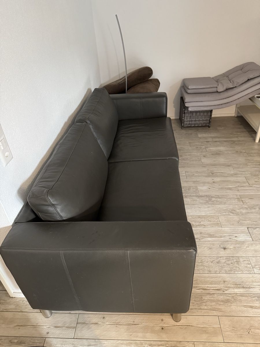 Sofas: Leder Sofa  – D'occasion à Erlinsbach par dmur01 1