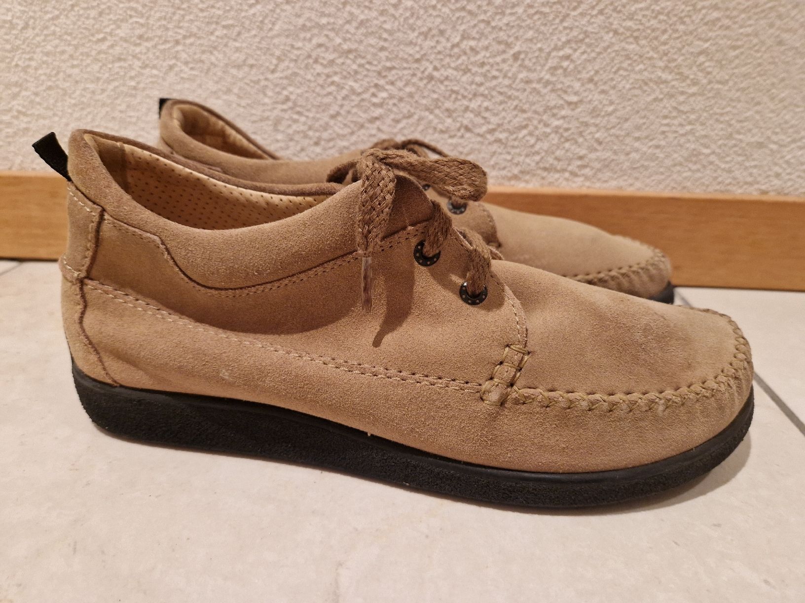 Helvesko Scarpe da uomo: Mocassin à lacet neuf HELVESKO – Nuovo e nell'imballaggio originale da Villars-sur-Glâne venduto da Agnie80 7