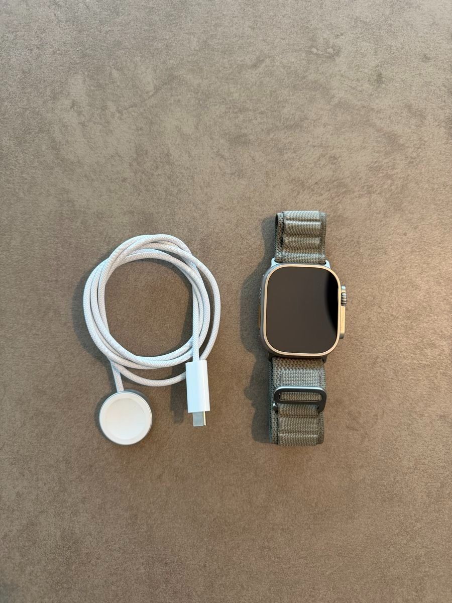 Apple Smartwatch: Apple Watch Ultra 2 49mm Olive – Neu (gemäss Beschreibung) aus Zürich von mal_8hb2