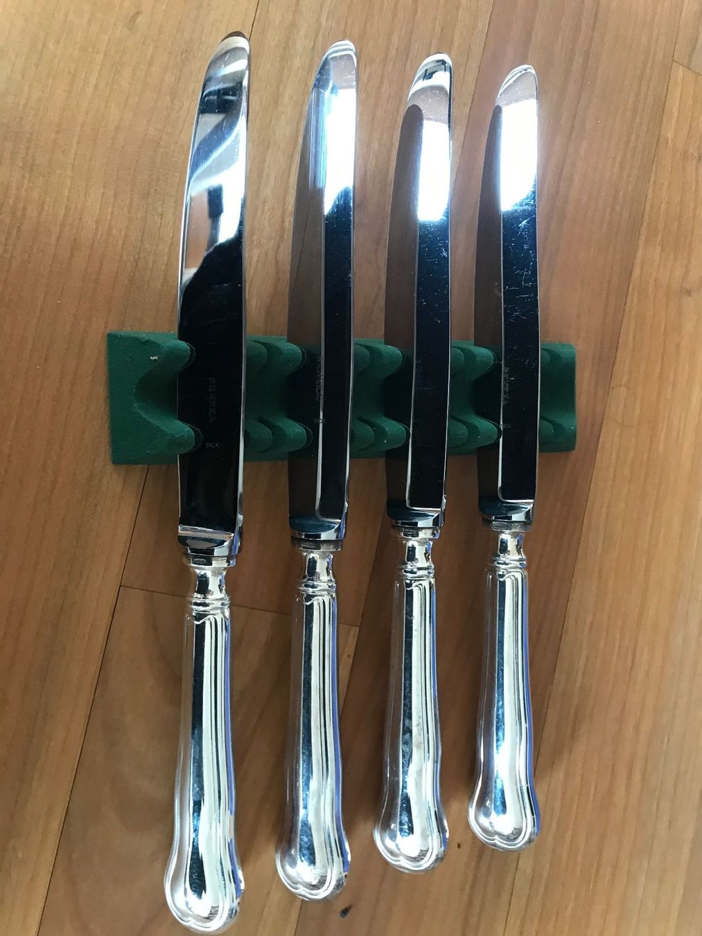 Coltelli: Messer, 4 Stück: RENEKA, 25 cm ! – Usato da Wetzikon ZH venduto da chris7pat 1