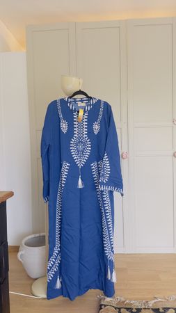 Kaftan blue white embroidery tassels size xL- XXL new