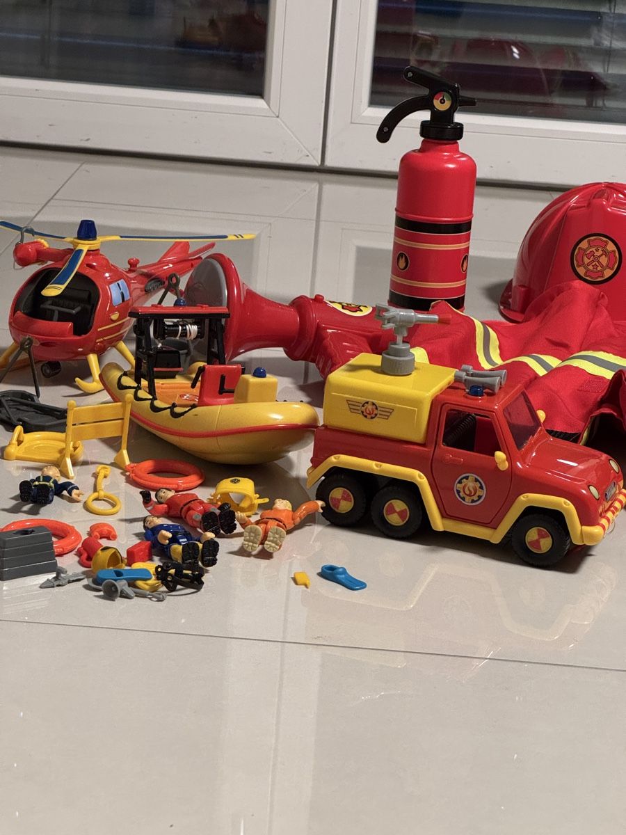 Jouets: Feuerwehrmann Sam Set – D'occasion à Buttikon SZ par LEDUPGRADE 1