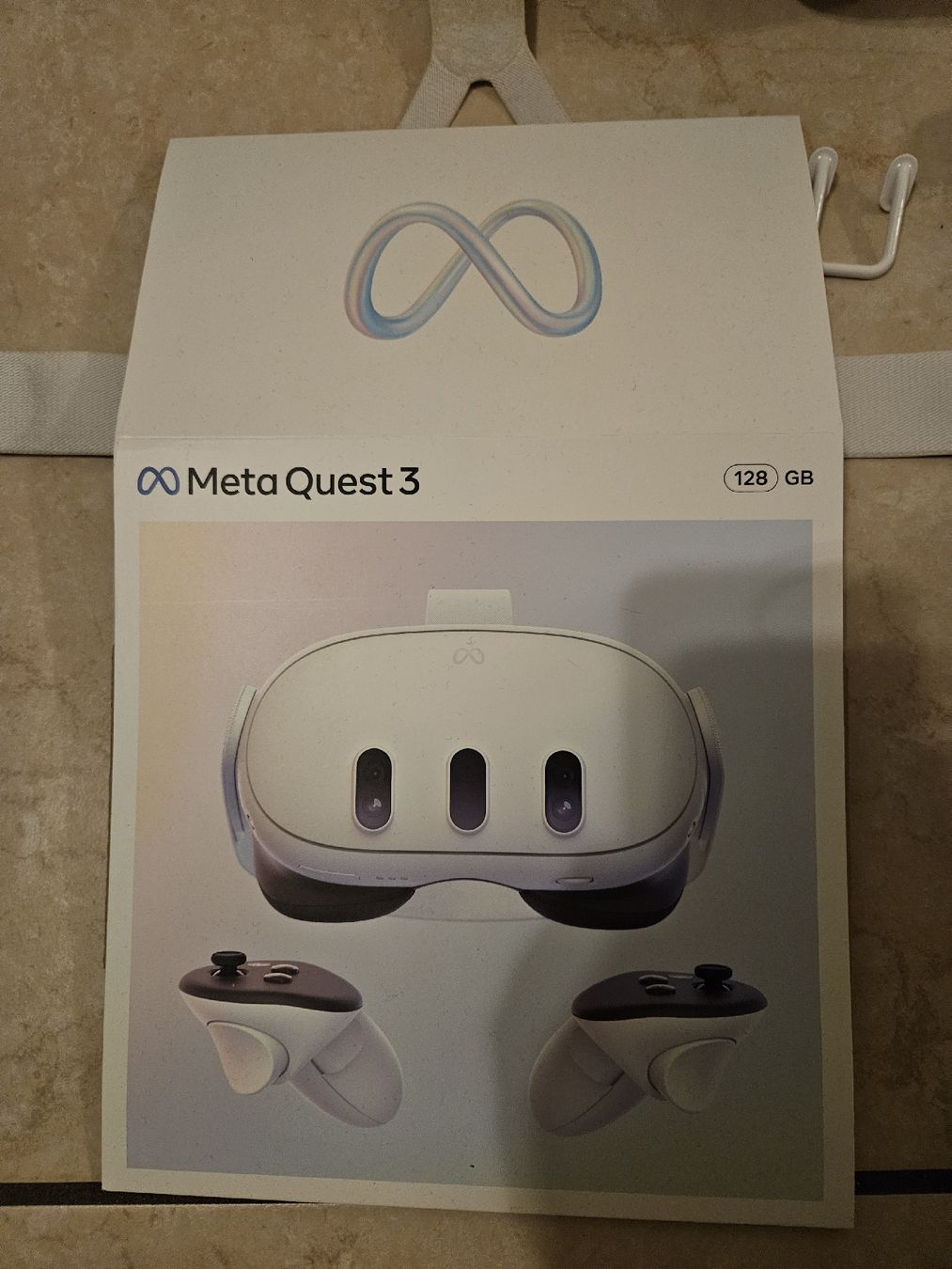 Meta Casque VR: Meta Quest 3 (avec accessoires) – Défectueux à St-Légier-La Chiésaz par emi_c86b