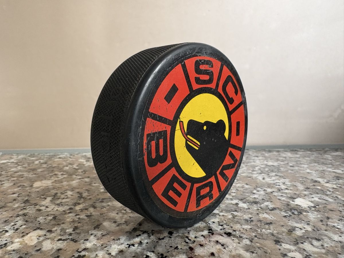 Palloni: Alter SCB Eishockey Puck – Usato da Attiswil venduto da Samantil