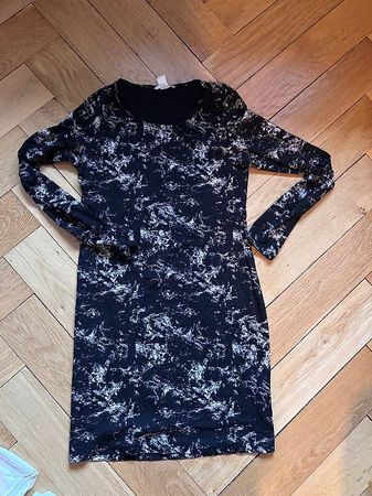Kleid von H&M in Grösse M