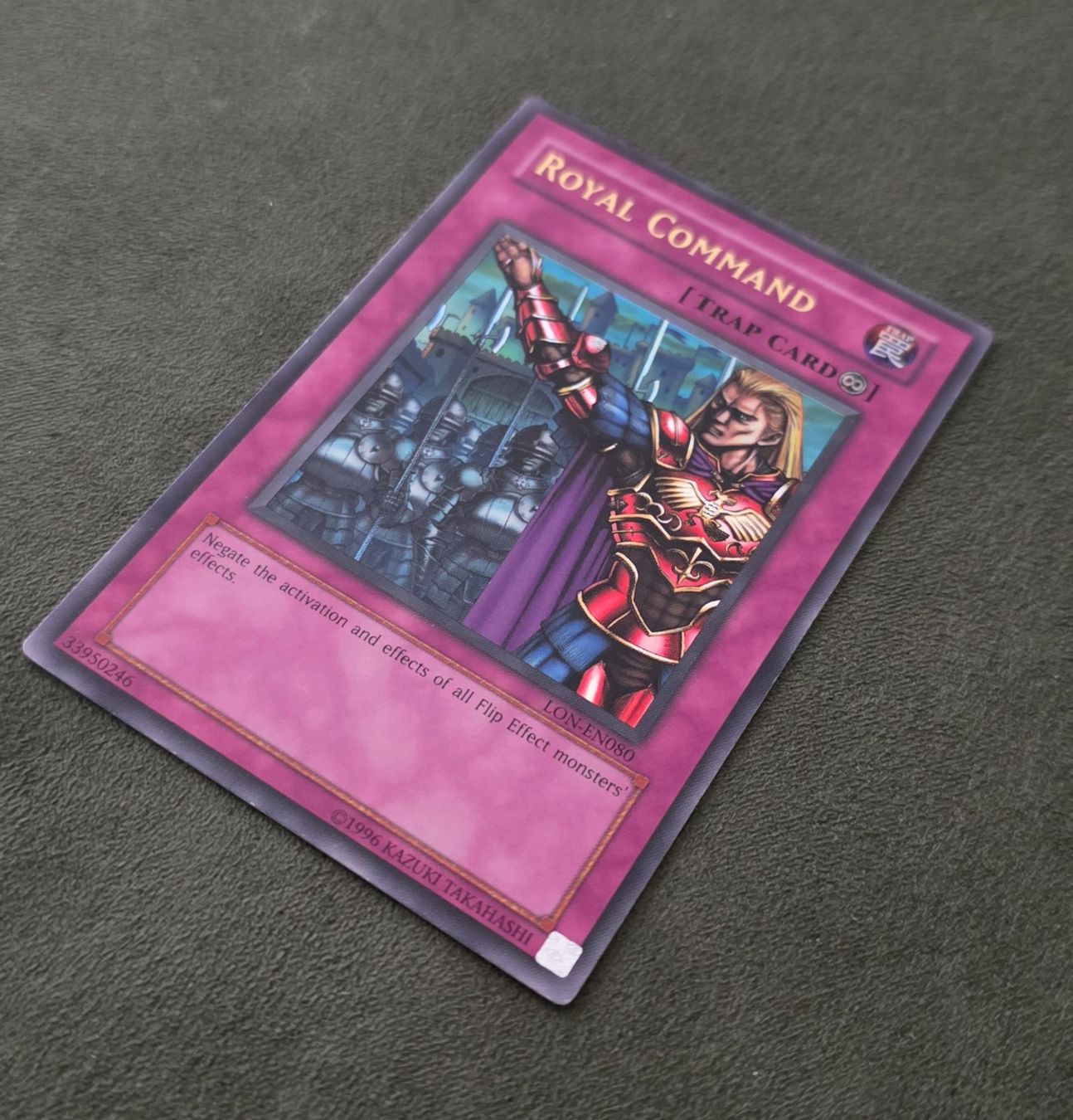 Yugioh Sammelbilder & Trading cards: Yu-Gi-Oh! LON-EN080 Royal Command V.3 EX – Gebraucht aus Oberwil BL von Autobueb 1
