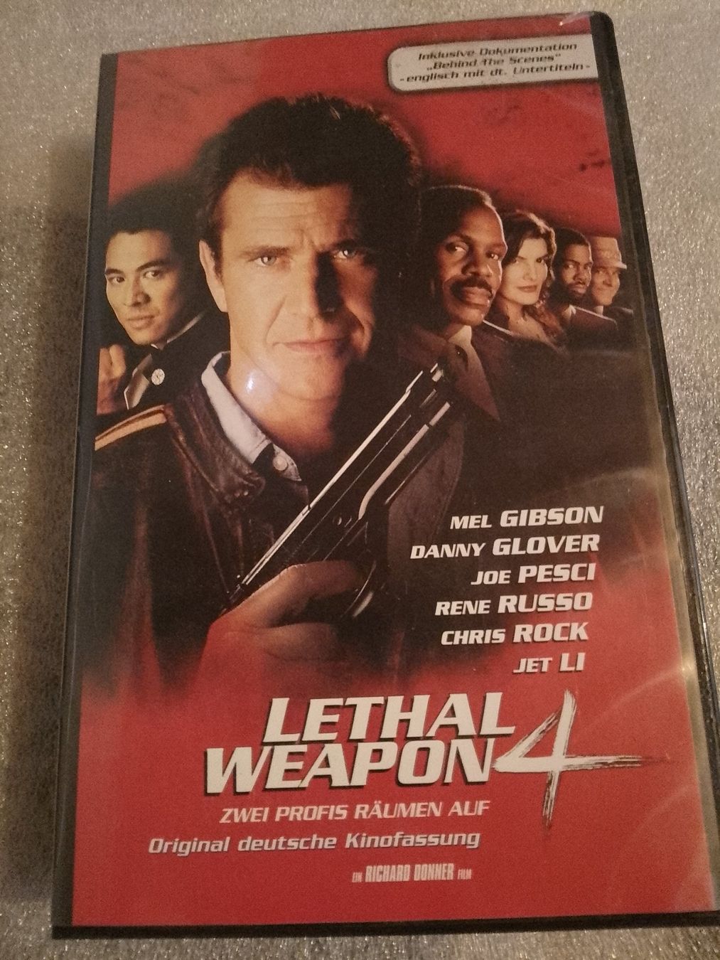 Tutti i VHS: Lethal Weapon 4 Warner Home Video VHS 1607591 – Usato da Remetschwil venduto da Hofiii