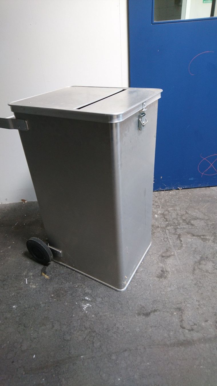 Banconi: Papier/Akten Container Fahrbar – Usato da Steinhausen venduto da _Bergler_ 1