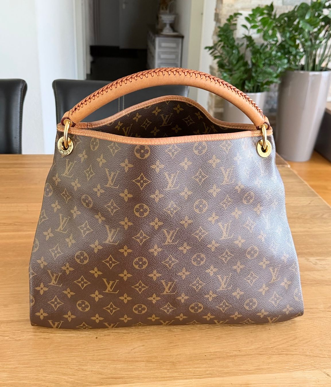 Louis Vuitton Borse da donna: Louis Vuitton Artsy – Usato da Reinach AG venduto da RobbisB 4