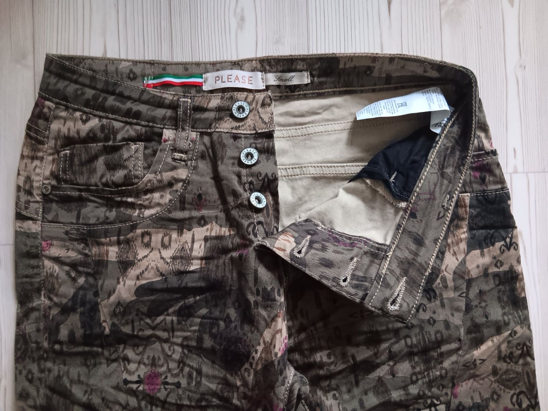 Please Jeans Jeans: PLEASE Jeans taille / Grosse S – Usato da Cossonay-ville venduto da Super-Price-Quality 4