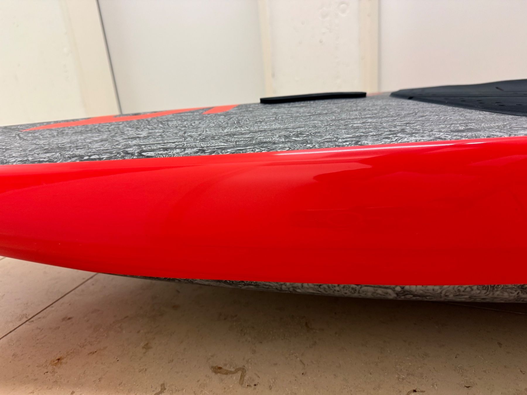 Tavole da surf e di nuoto: KT Dragonfly 3 Carbon Downwind SUP Wing Foil Board – Usato da Wädenswil venduto da pecso 7