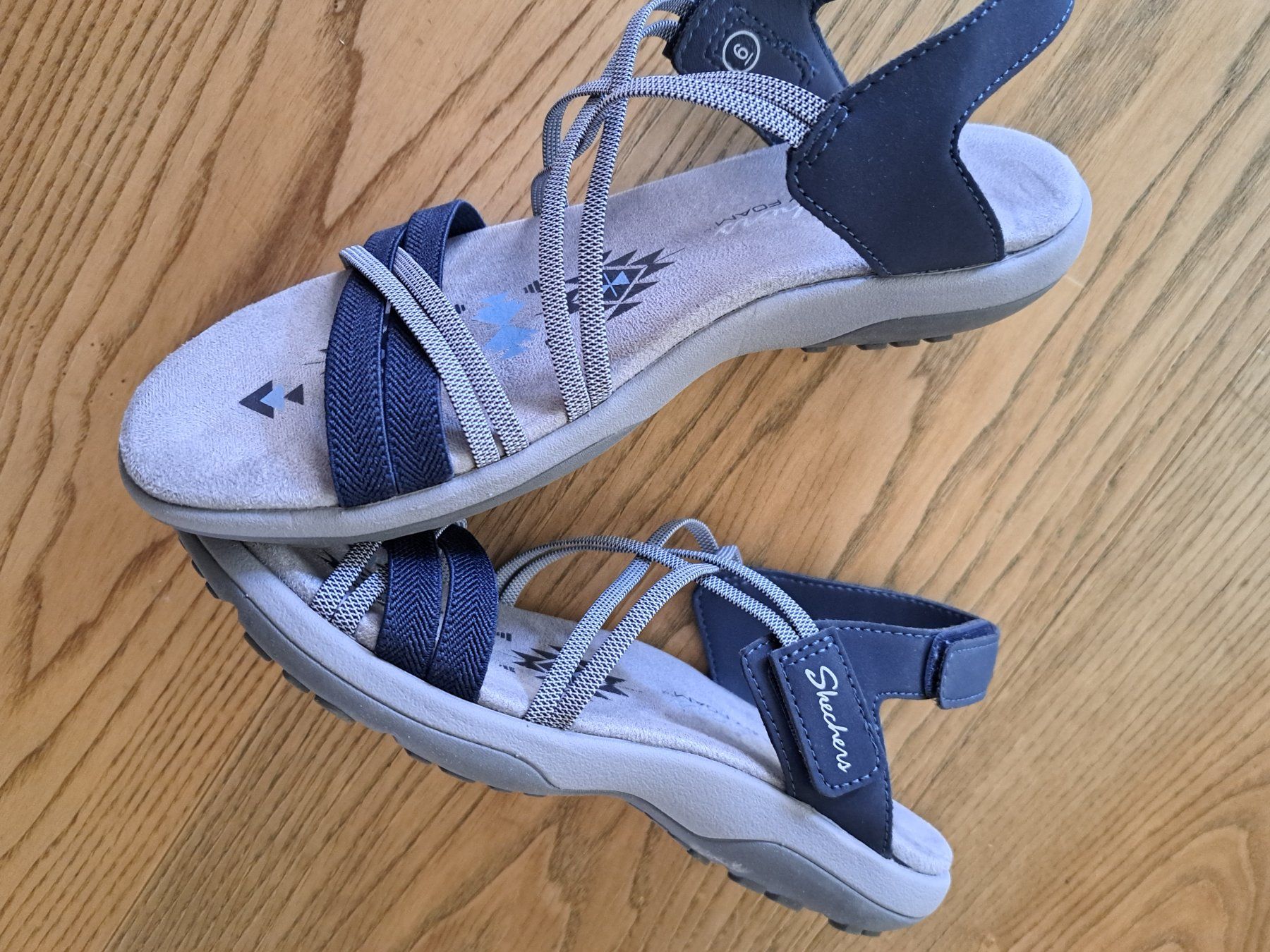 Skechers Scarpe da donna: Sandalen Skechers Gr. 36 – Nuovo (secondo la descrizione) da Thun venduto da mo_ba 2