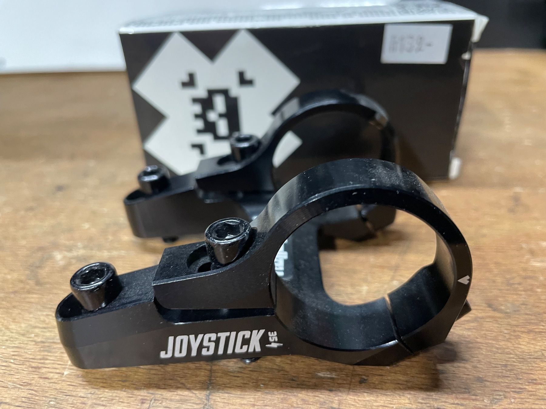 Pezzi di ricambio: Downhill Vorbau, Joystick, 50% – Nuovo e nell'imballaggio originale da Zürich venduto da Velo-Elsener 2