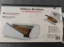 NEU: Silikon Brotbox mit Magnetverschluss