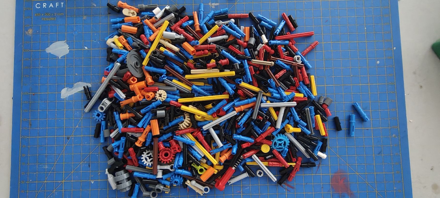 Lego Baukästen: Lego Technik Ferrari 42207 – Neu (gemäss Beschreibung) aus Langnau i. E. von m.du 6