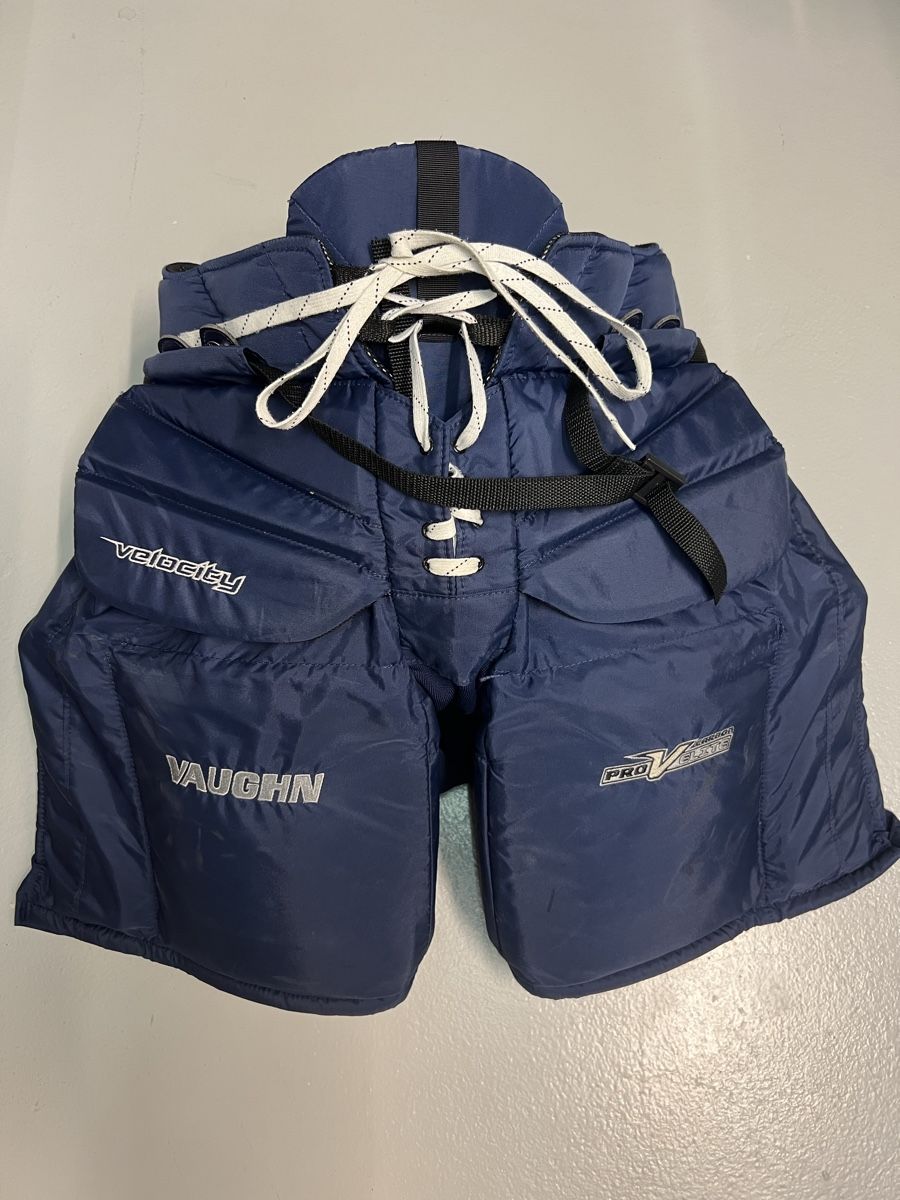 Pantaloni: Eishockey Hose Vaughn Velocity Pro SR M – Usato da Gutenswil venduto da Max311