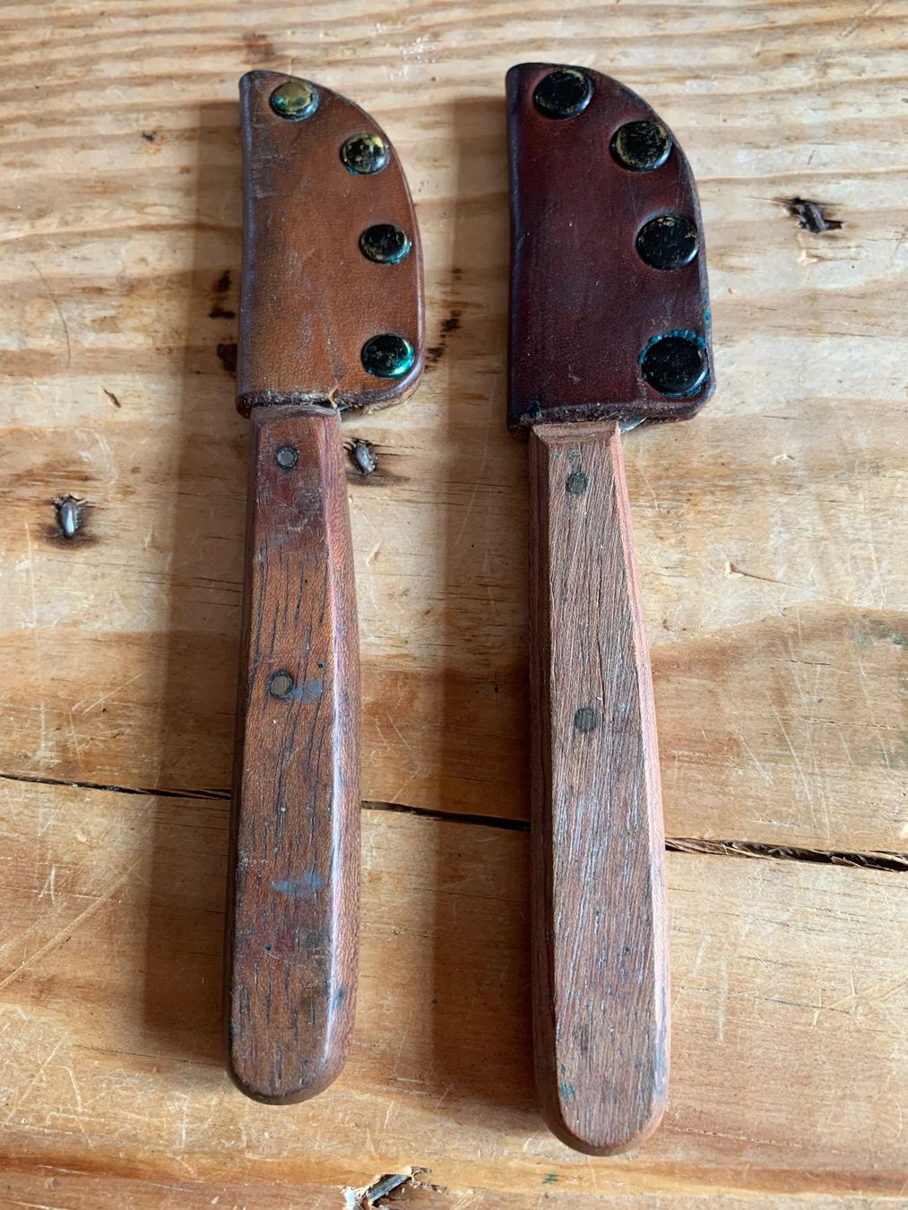 Victorinox Militärmesser: 2 alte Messer Schweizer Armee – Gebraucht aus Bibern SO von wecafra 5