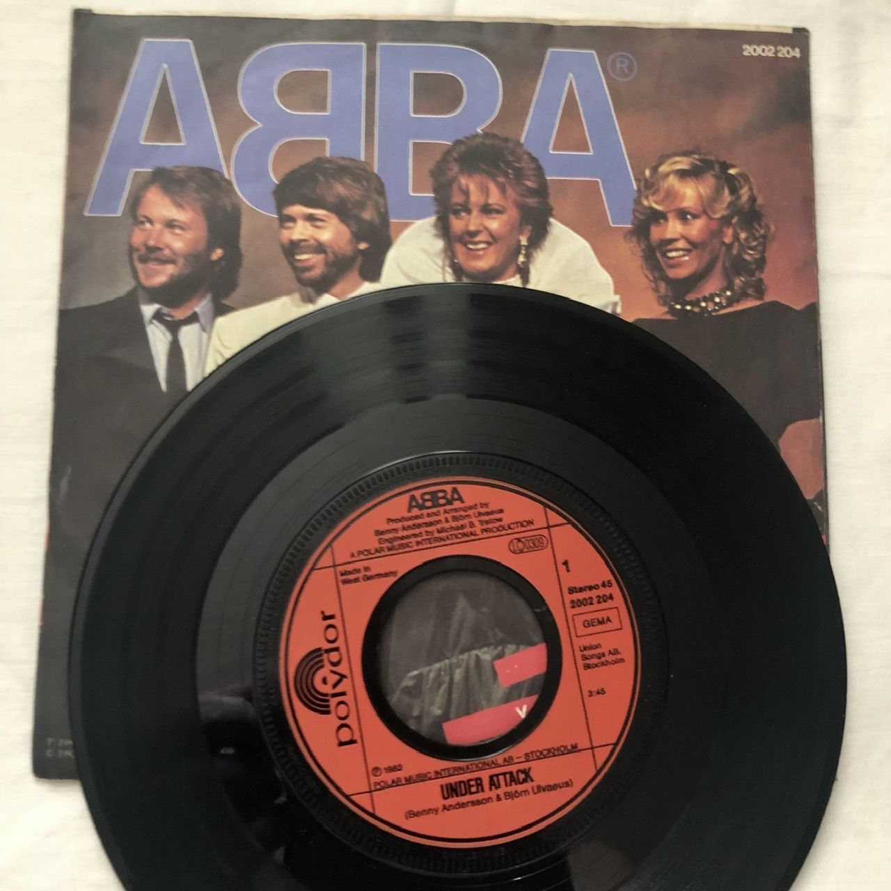 Dischi in vinile: ABBA Under Attack Single Vinyl Original – Usato da Wettingen venduto da ABBA-Retro 1