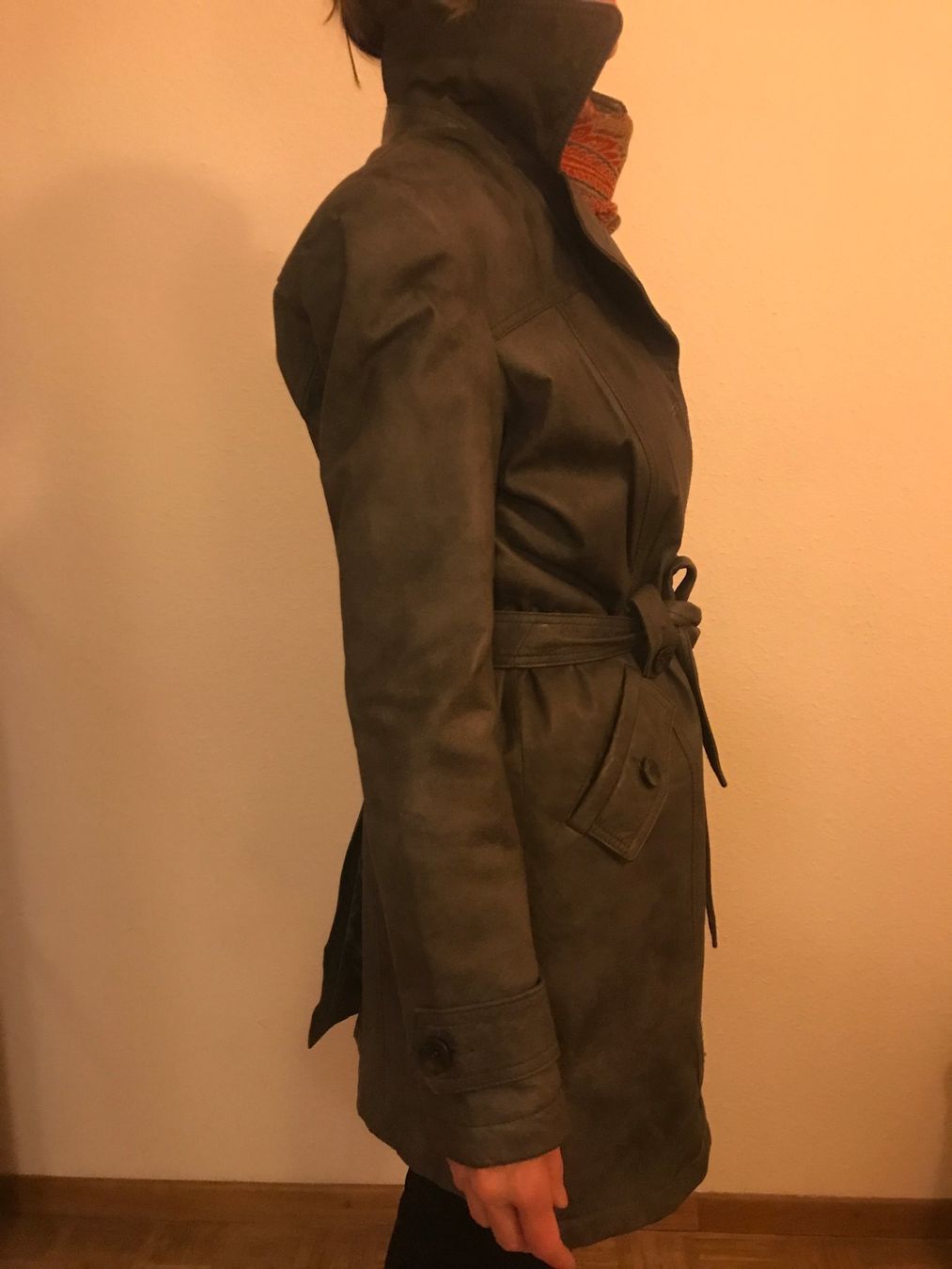 C&A Cappotti: Grey leather trenchcoat size 38 – Usato da Onex venduto da johnca 2