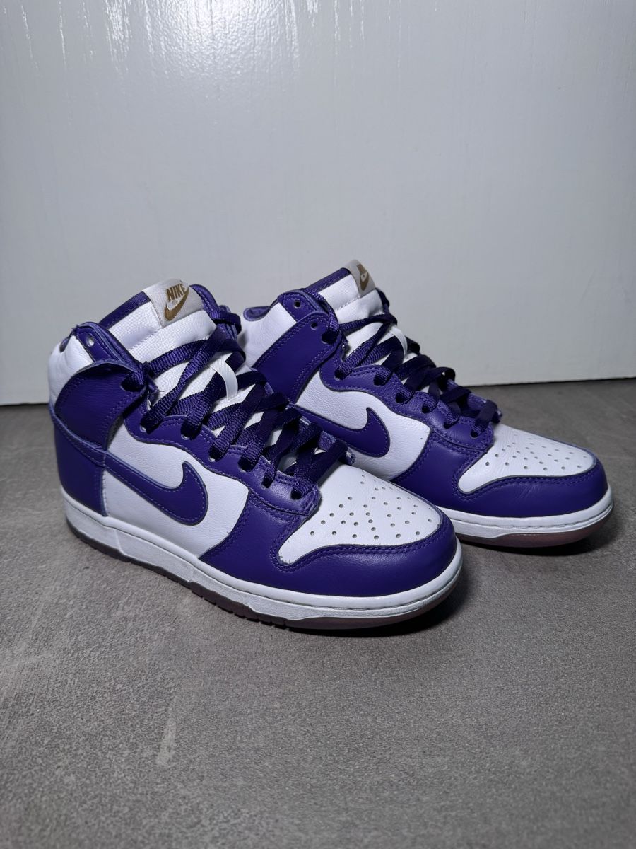 Damenschuhe: Nike Dunk High SP Varsity Purple – Neu (gemäss Beschreibung) aus Muraz (Collombey) von k.lr