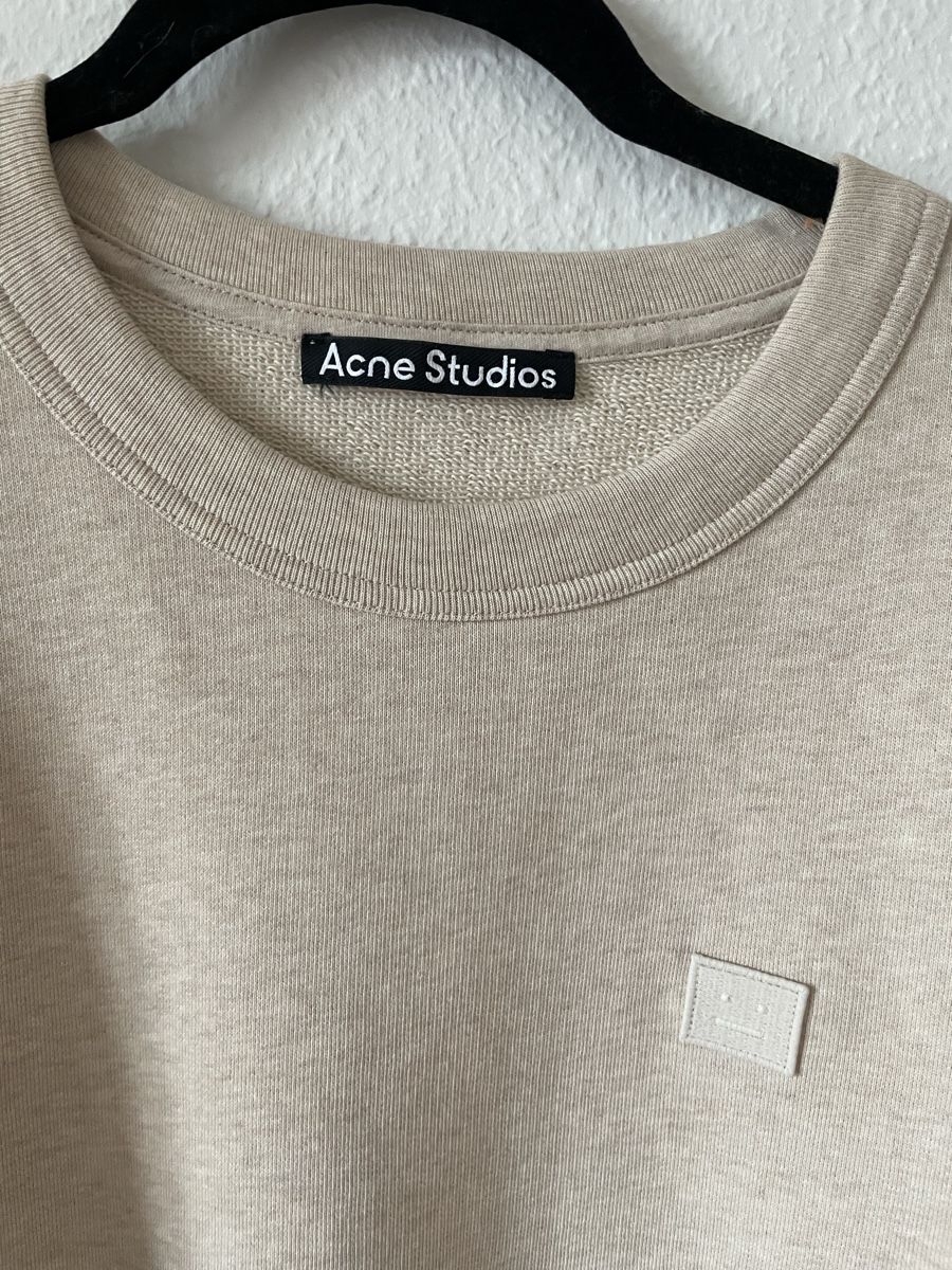 Acne Studios Pullover & Sweatshirts: Acne Studios Sweater Face Logo Sand Gr.L – Neu (gemäss Beschreibung) aus Zürich von cosmic_mariposa 1
