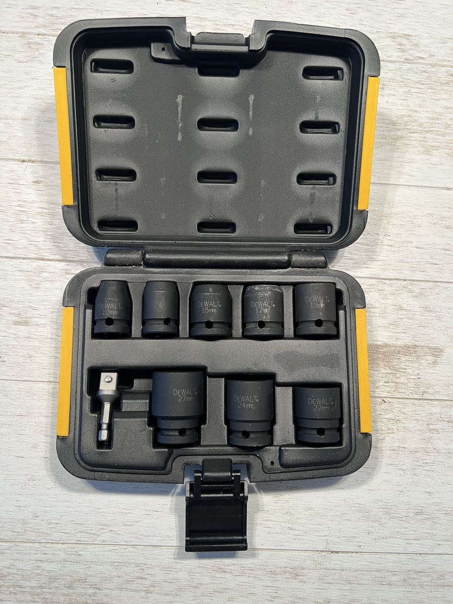 Dewalt Trapani: DeWalt Schlagschrauber Nüsse Set – Usato da Huttwil venduto da luk_9tdh 3