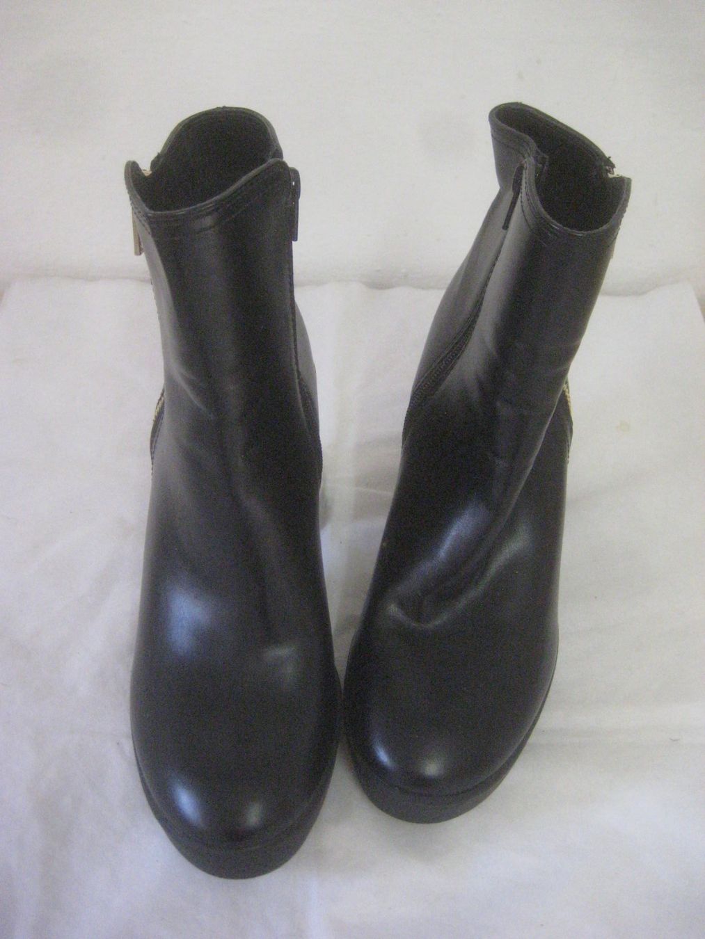 Scarpe da donna: DAMEN STIEFELETTEN – Usato da Uster venduto da flocke1 3