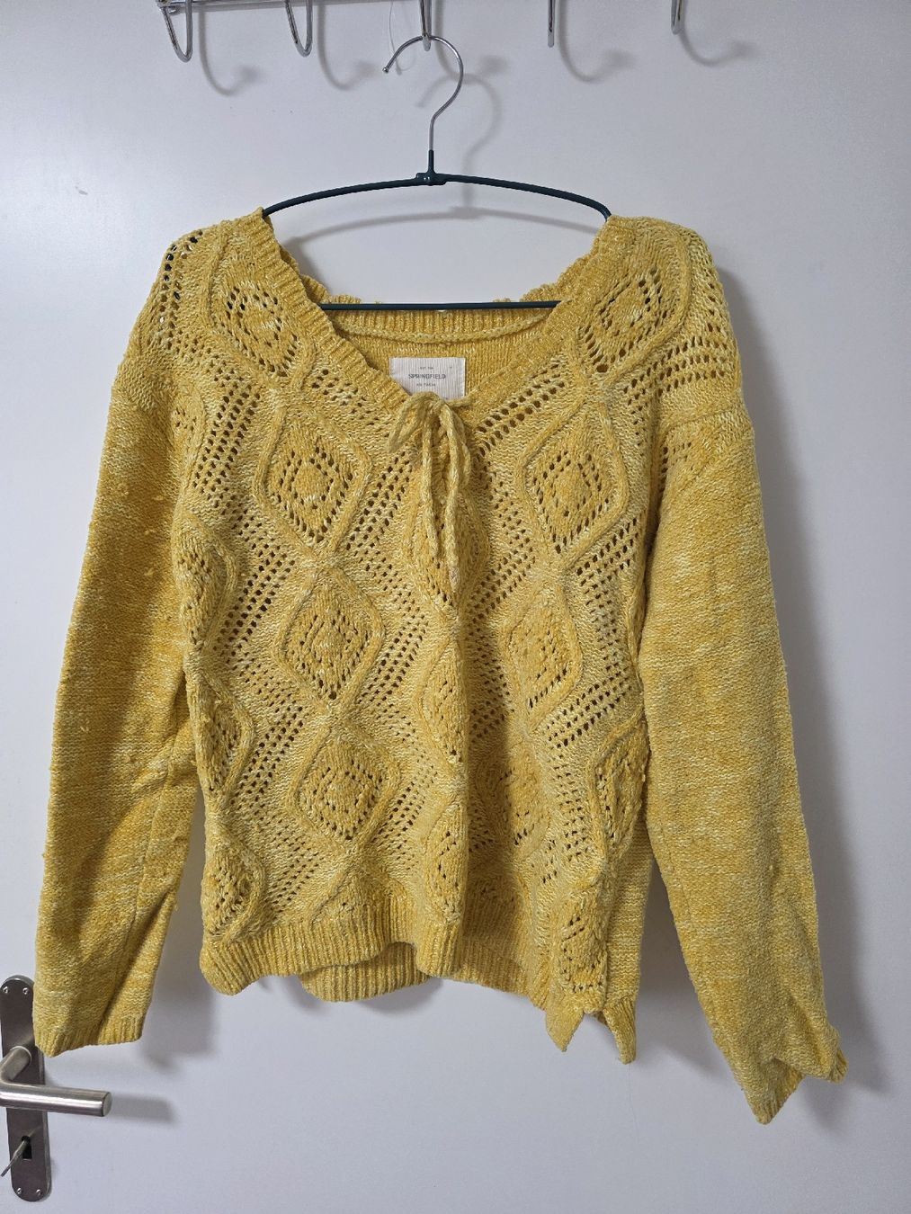 Pullover & Sweatshirts: Springfield yellow knit sweater S – Gebraucht aus Herrenschwanden von dnv_z25w