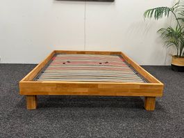Hasena Bett (Massivholz) 140x200 cm inkl. Lattenrost